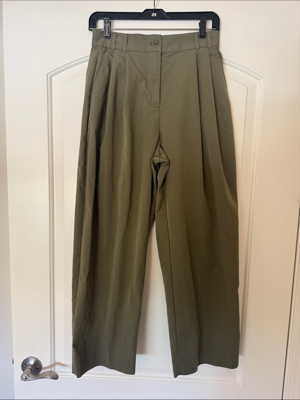 Banana Republic Olive Green Wide Leg Barrel Leg Pants